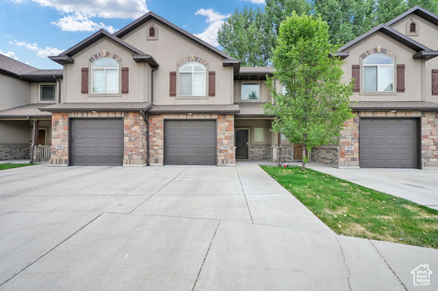 Property Photo:  1028 W 950 N  UT 84041 