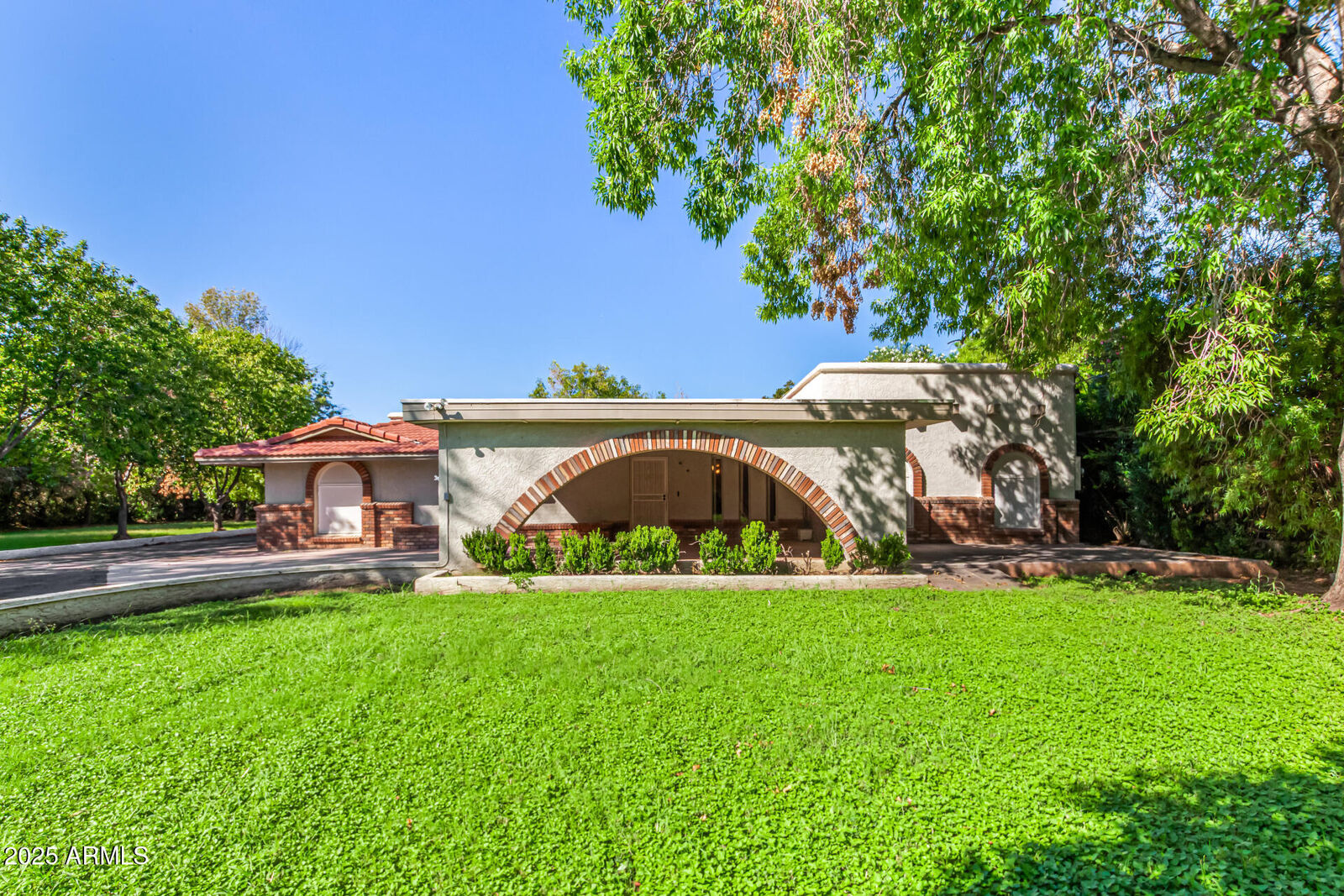 Property Photo:  3026 E Backus Road  AZ 85213 
