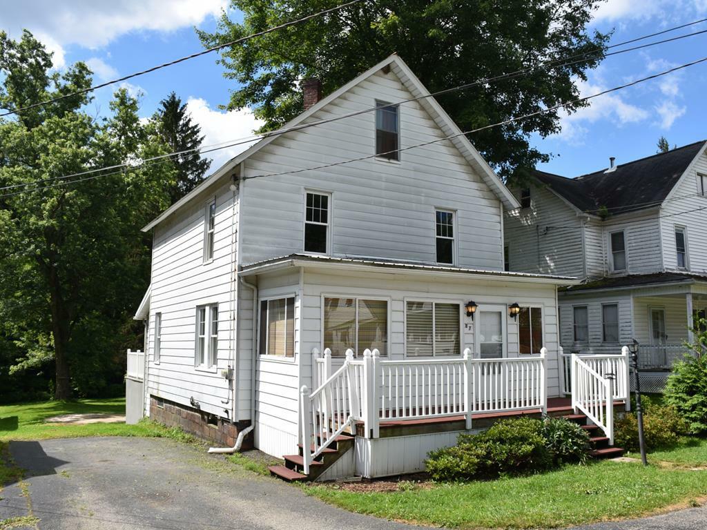 Property Photo: 87 Echnoz Avenue PA 16335