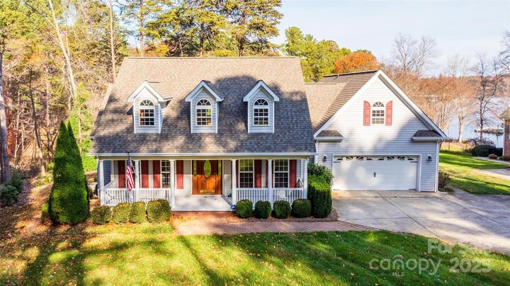 Property Photo:  9372 Island Point Road  NC 28673 