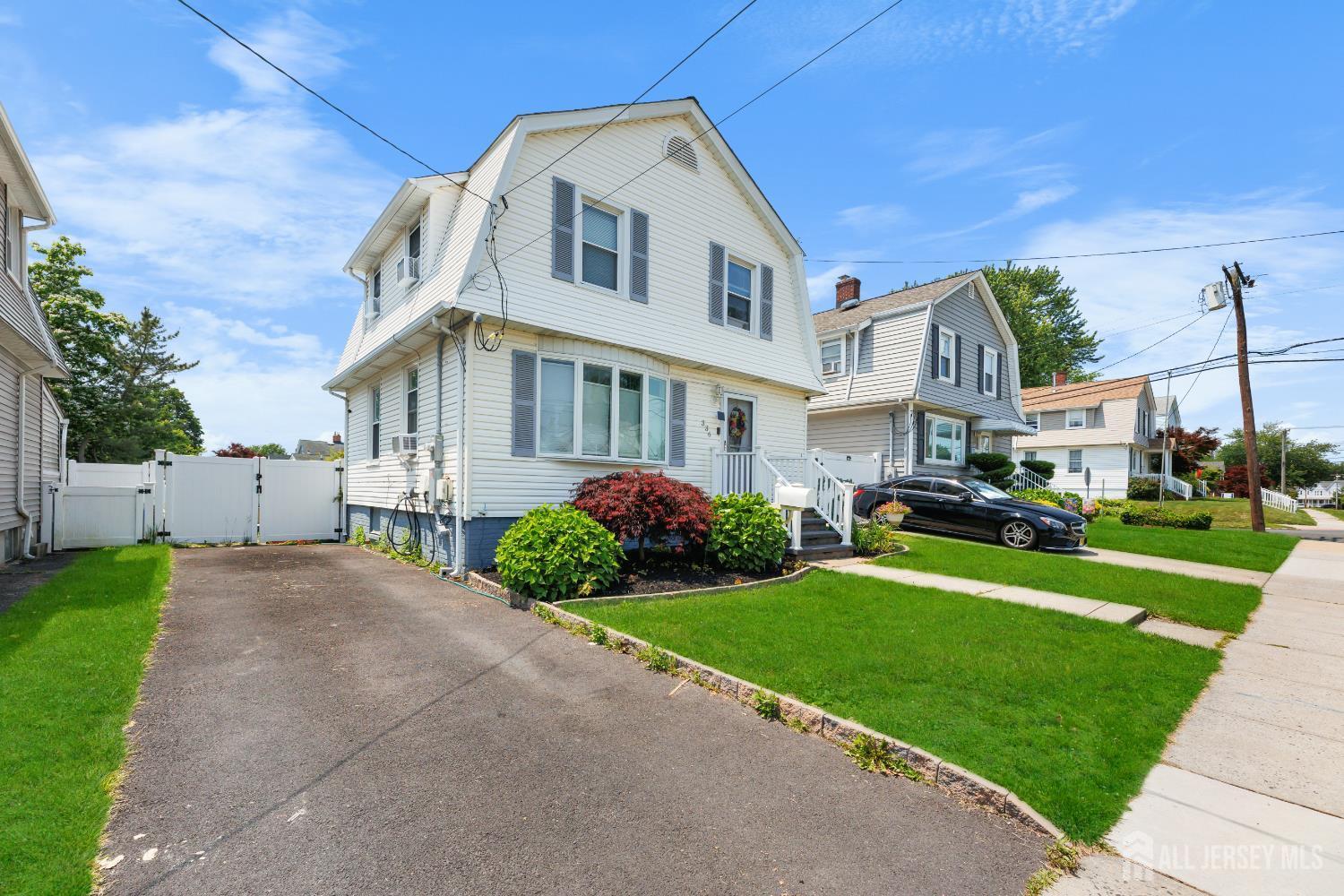 Property Photo: 336 S Main Street NJ 08850