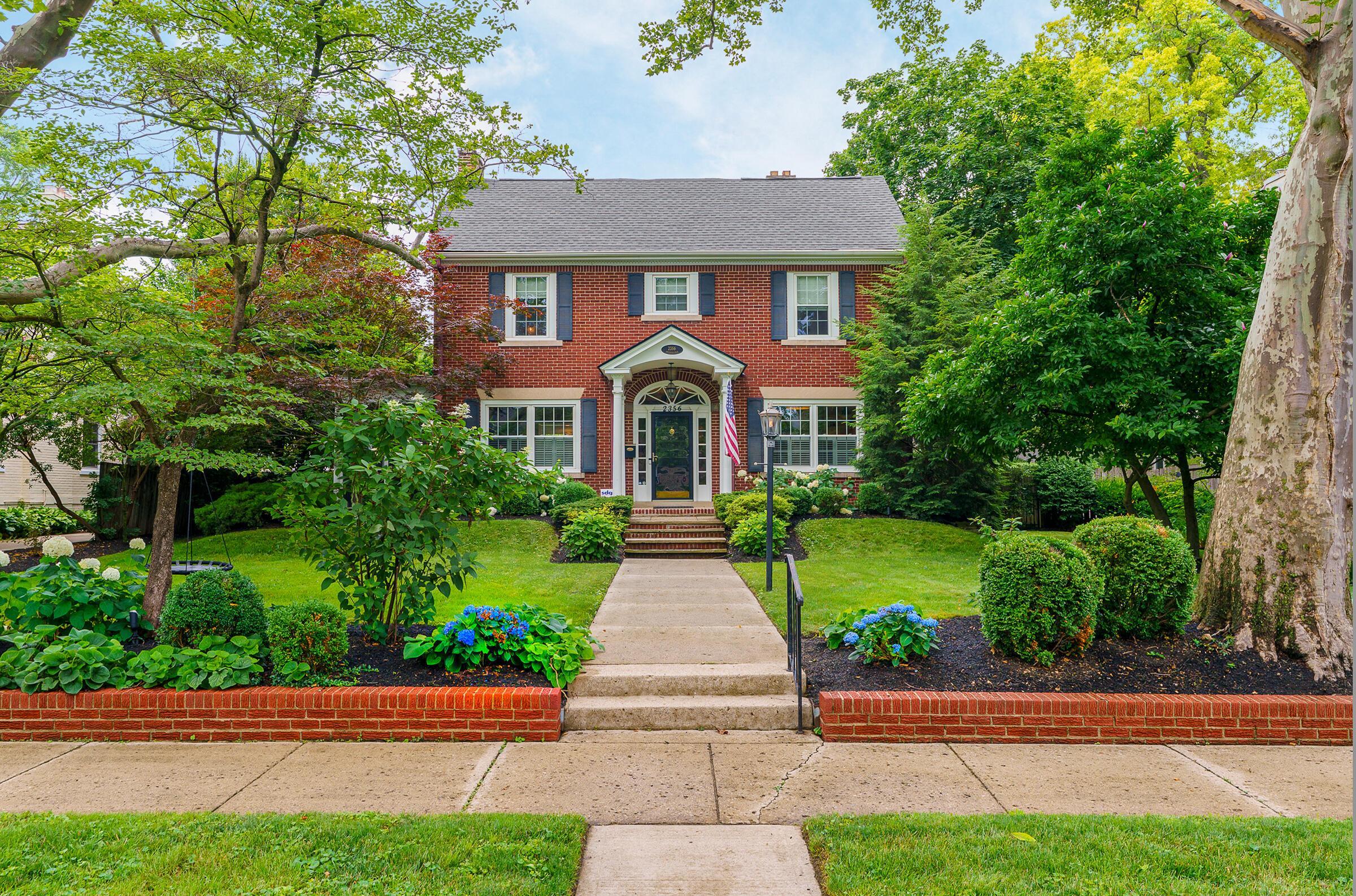 2356 Sherwood Road  Columbus OH 43209 photo