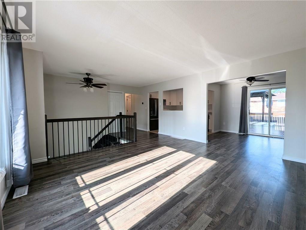 Property Photo: 17 Manchester Cres ON P3A 5H4