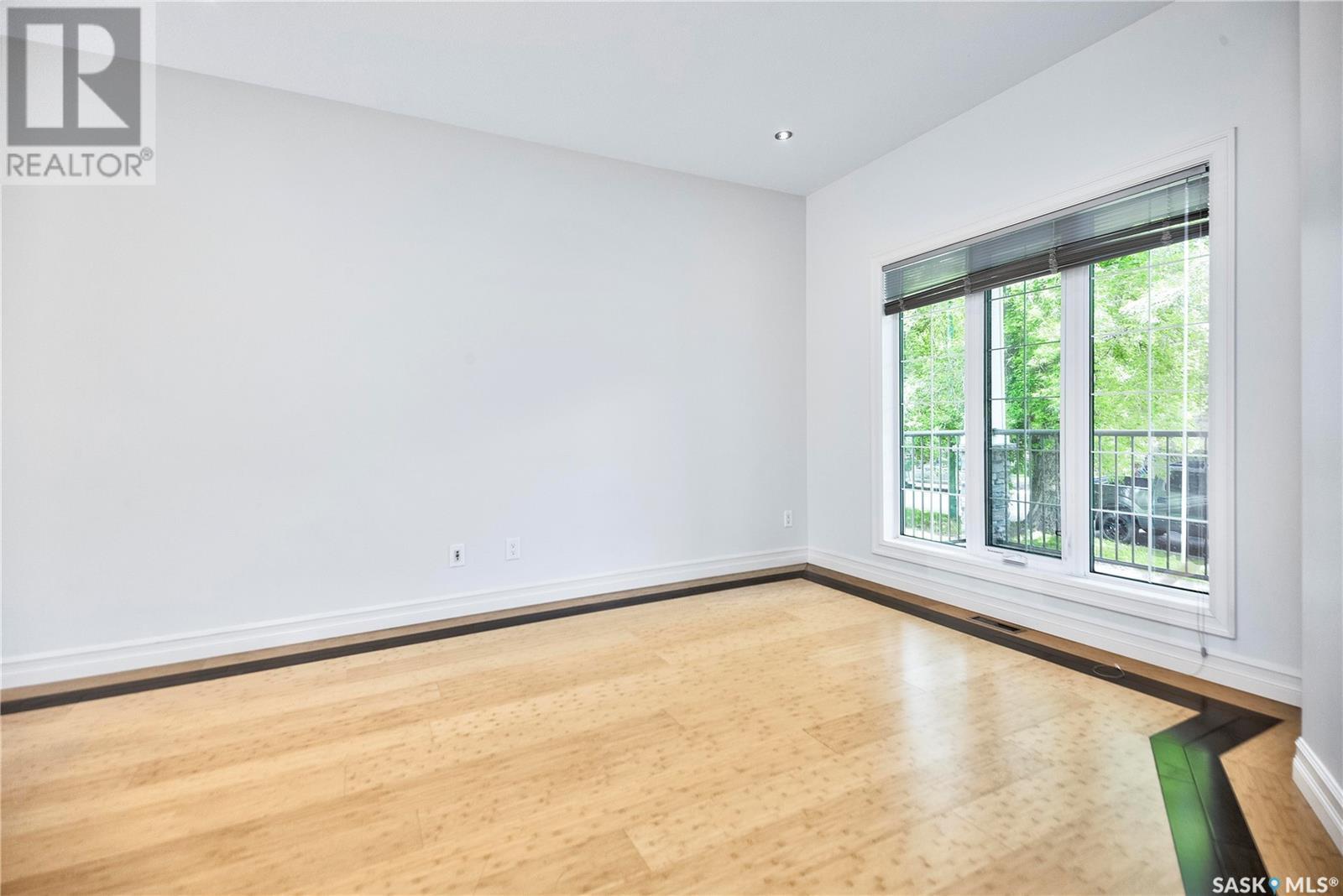 Property Photo: 23 19th Street E SK S6V 1J1