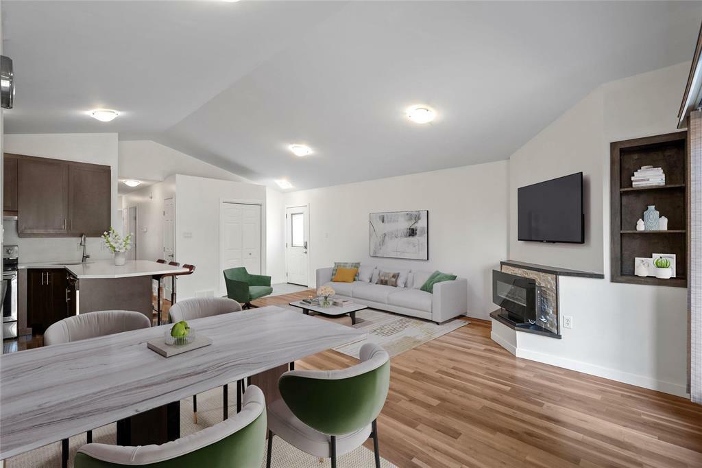Property Photo: 1007 Radisson Avenue MB R3T 1R4