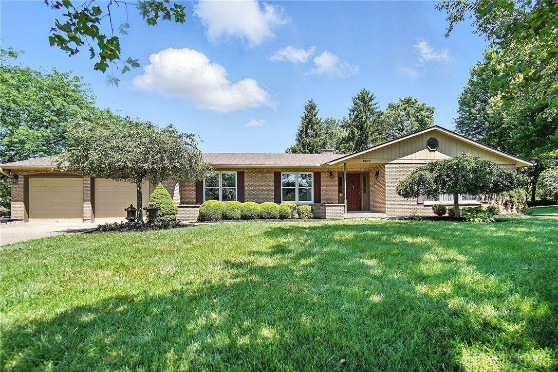 Property Photo:  6570 Glastonbury Court  OH 45005 