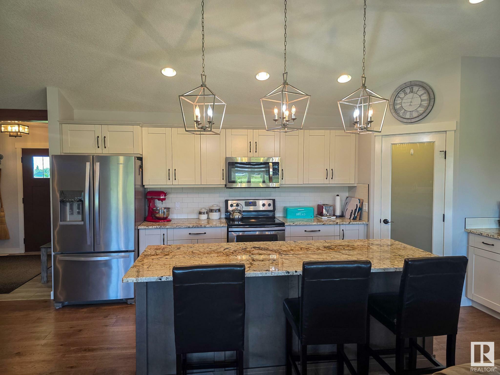 Photo de la propriété: 52329 Rge Road 13 2 AB T7Y 2C2