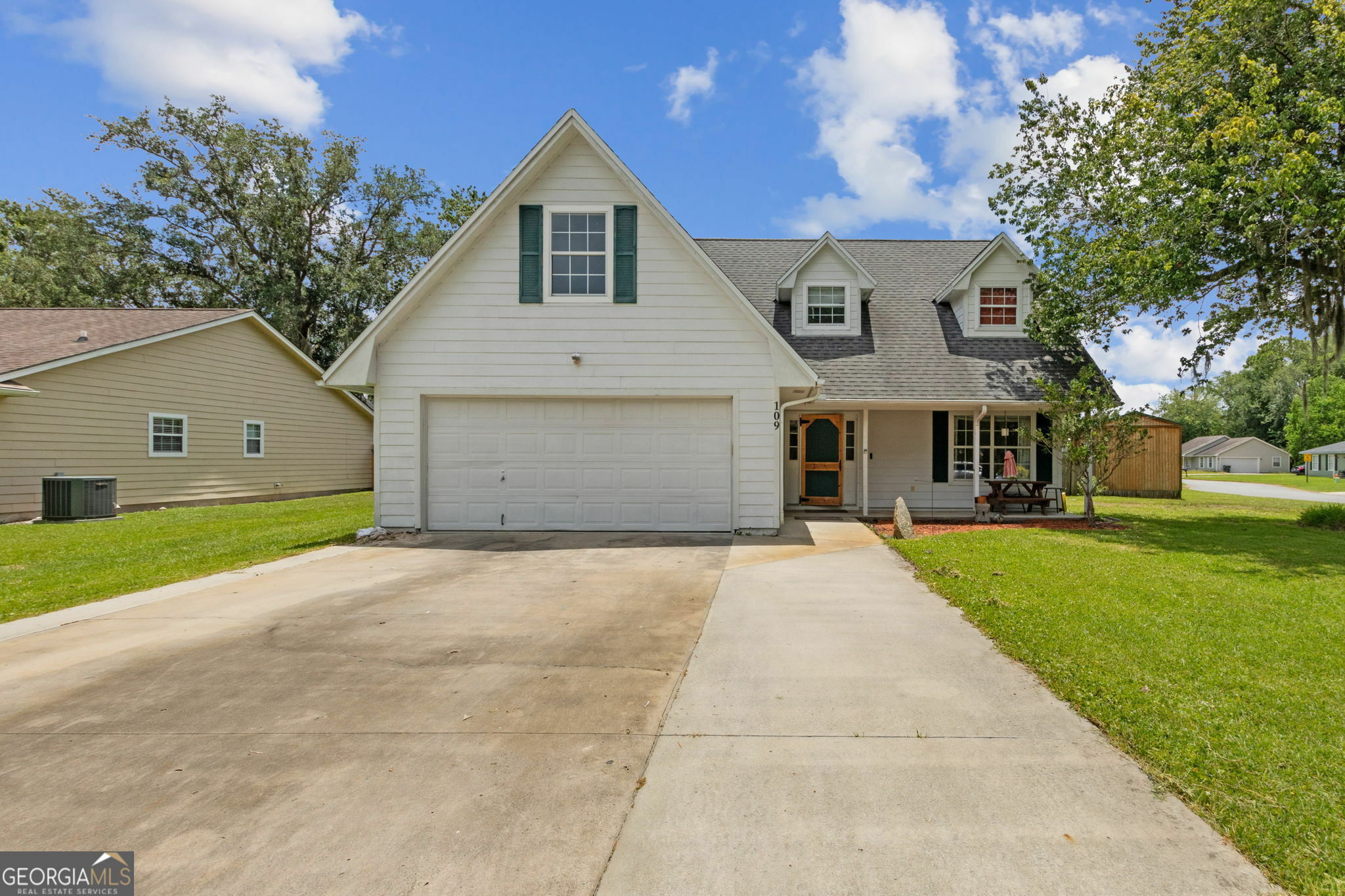 Property Photo: 109 Old Pond Drive W GA 31548