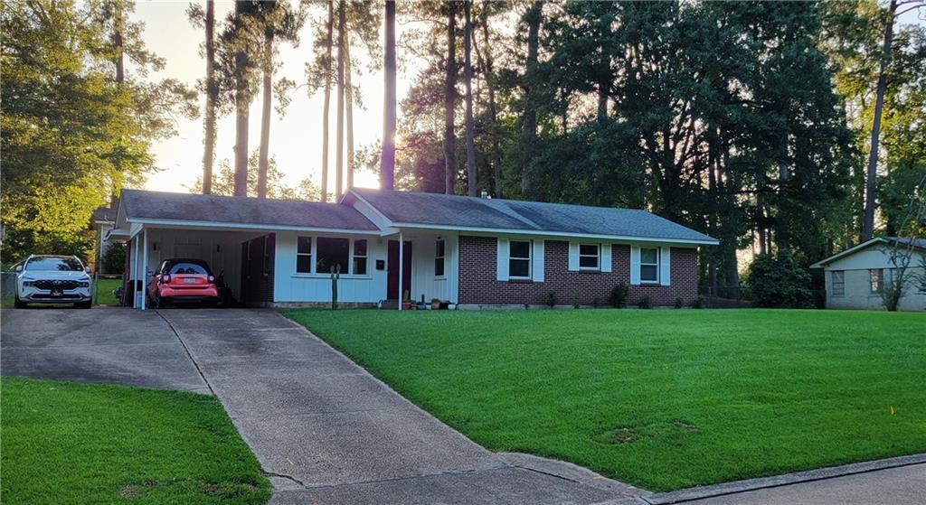 Property Photo: 120 Hembling Drive LA 71360