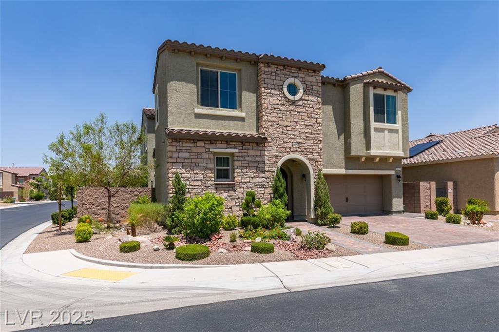 Property Photo: 1027 Whitworth Avenue NV 89148