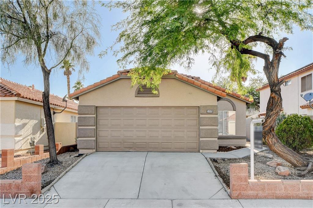 Property Photo: 1005 Transom Drive NV 89128