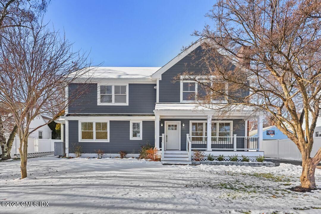 Property Photo:  105 Houston Terrace  CT 06902 