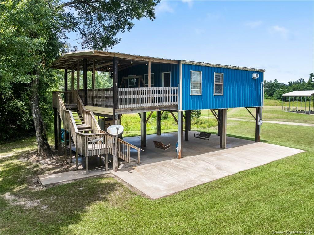 Property Photo: 526 Old Ferry Road 50 LA 70648