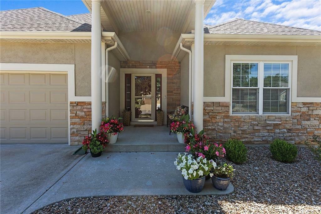 7141 N Quincy Avenue  Kansas City MO 64119 photo