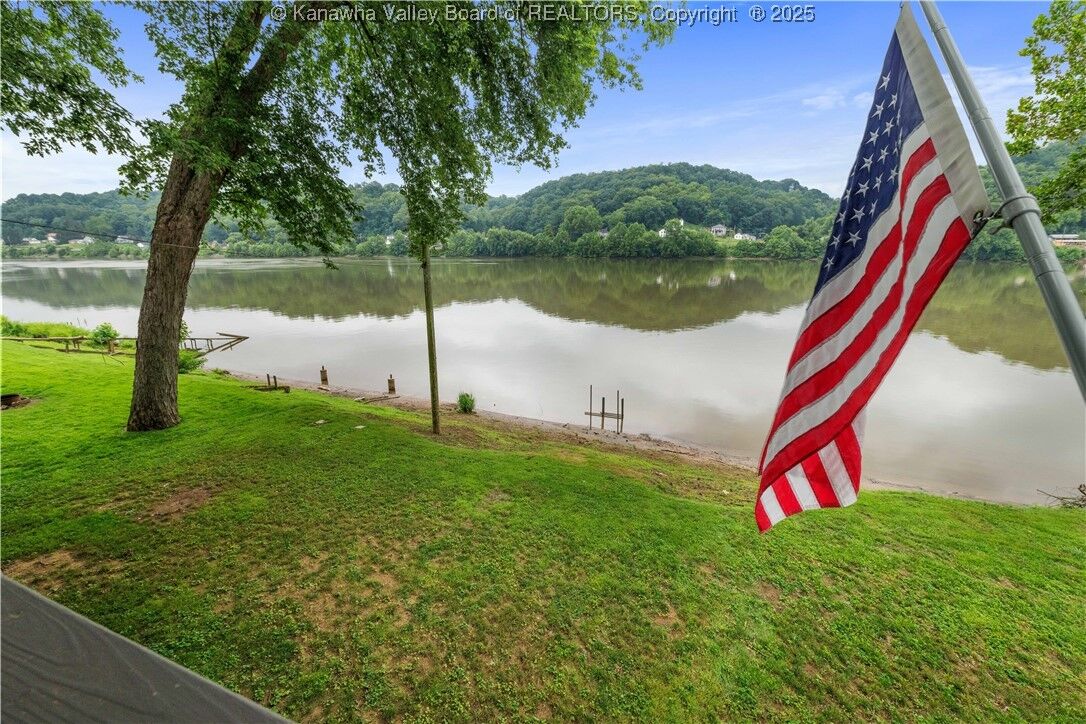 Property Photo: 235 Pinch Lane WV 25260