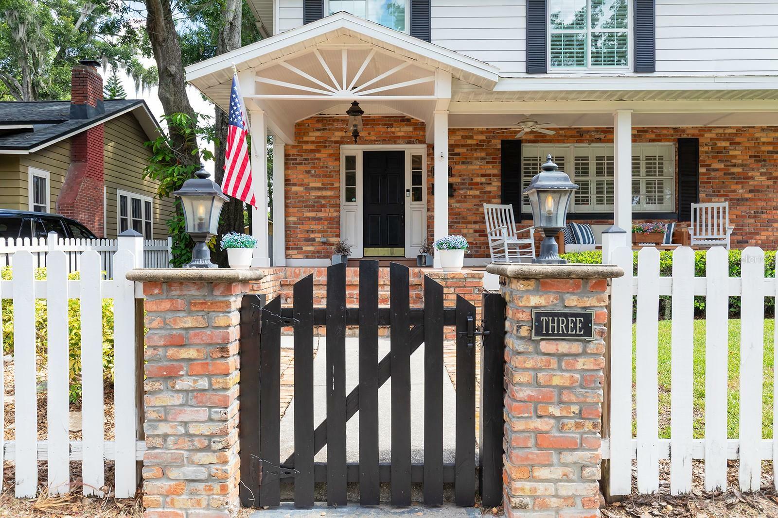 Property Photo: 3 W Yale Street FL 32804