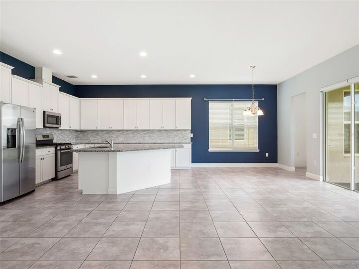 Property Photo: 7266 Desert Mandarin Street FL 34787