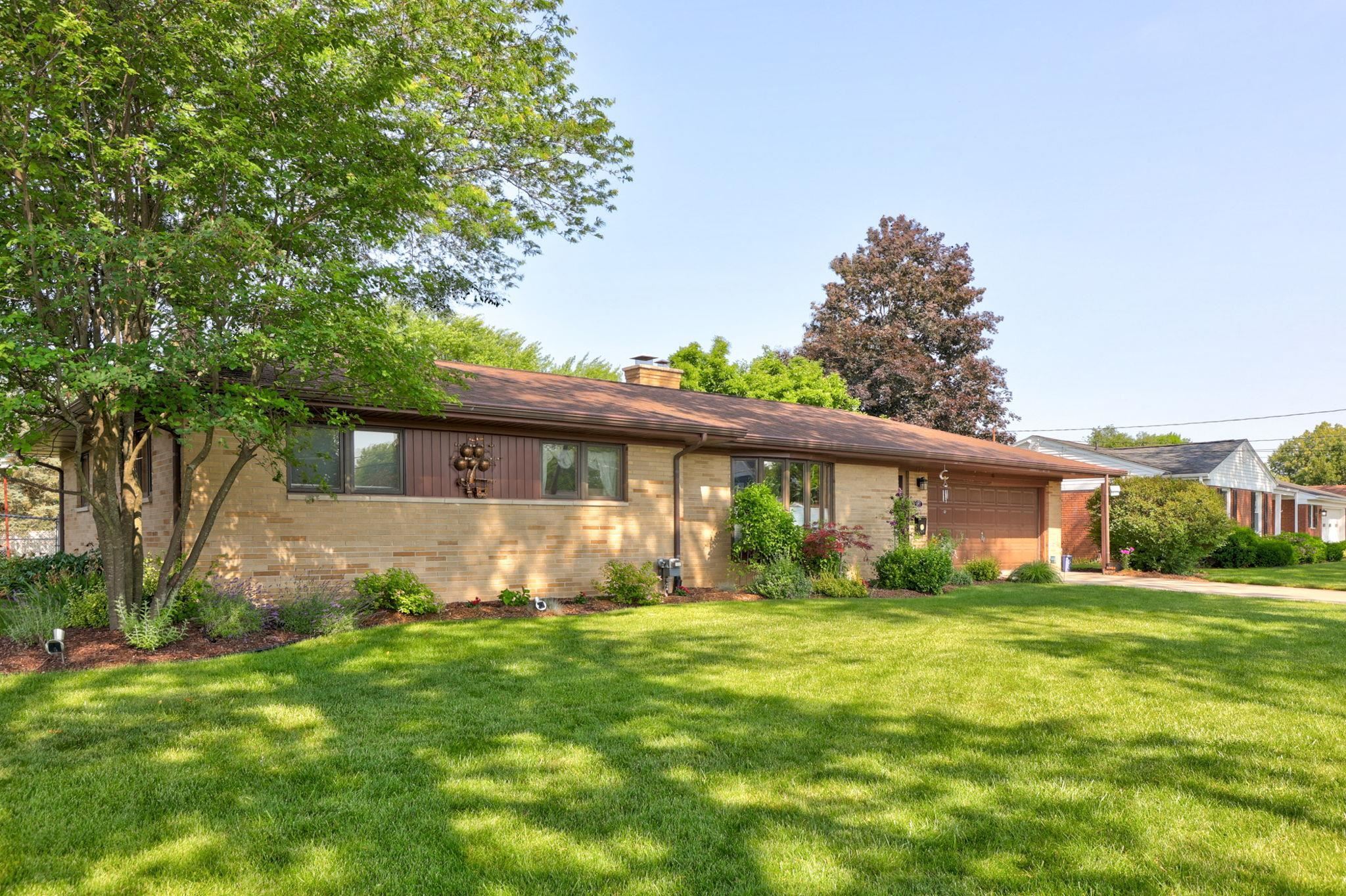 Property Photo: 120 Sunburst Drive MI 48734