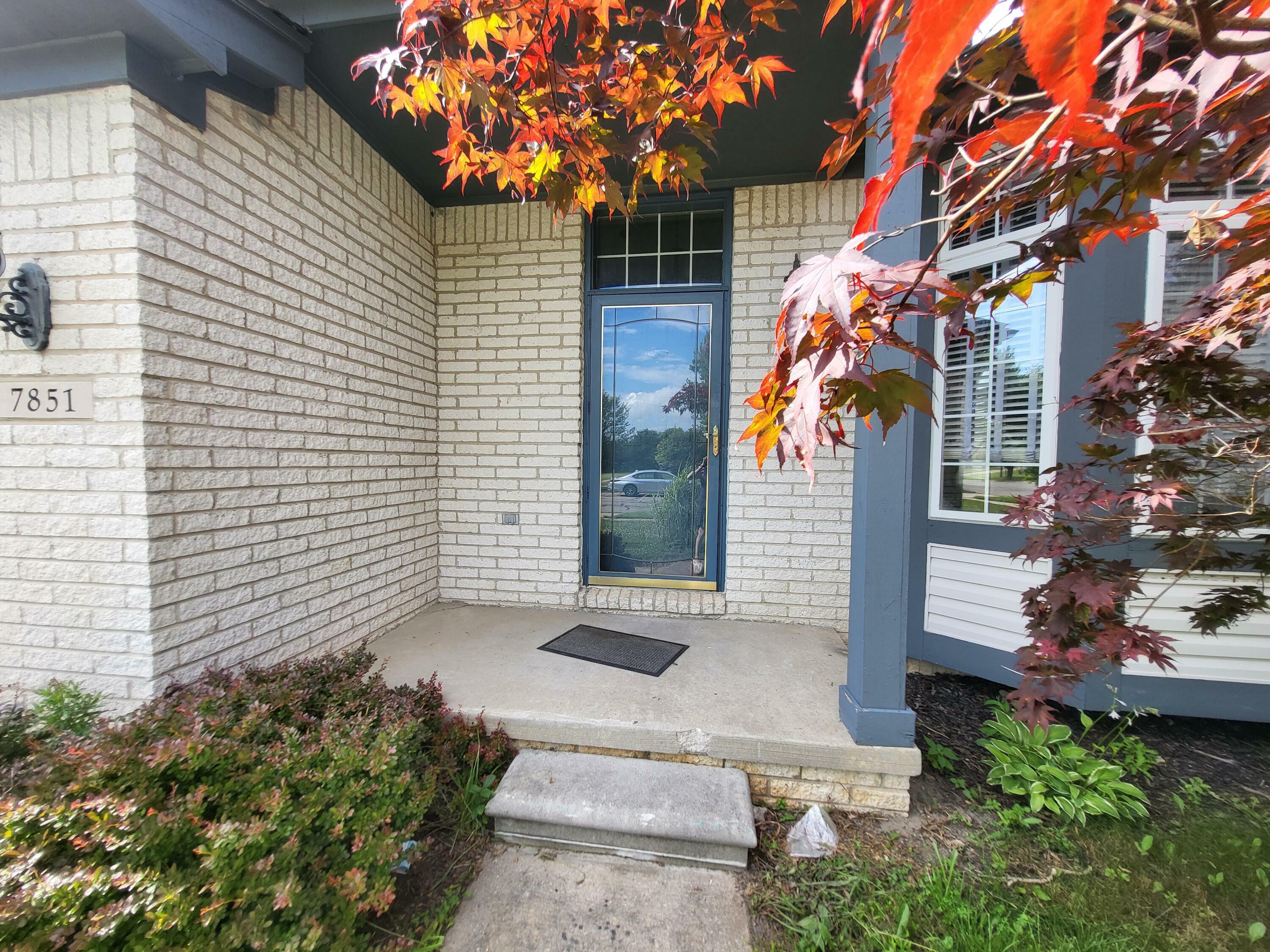 Property Photo:  7851 Thornhill Drive  MI 48197 