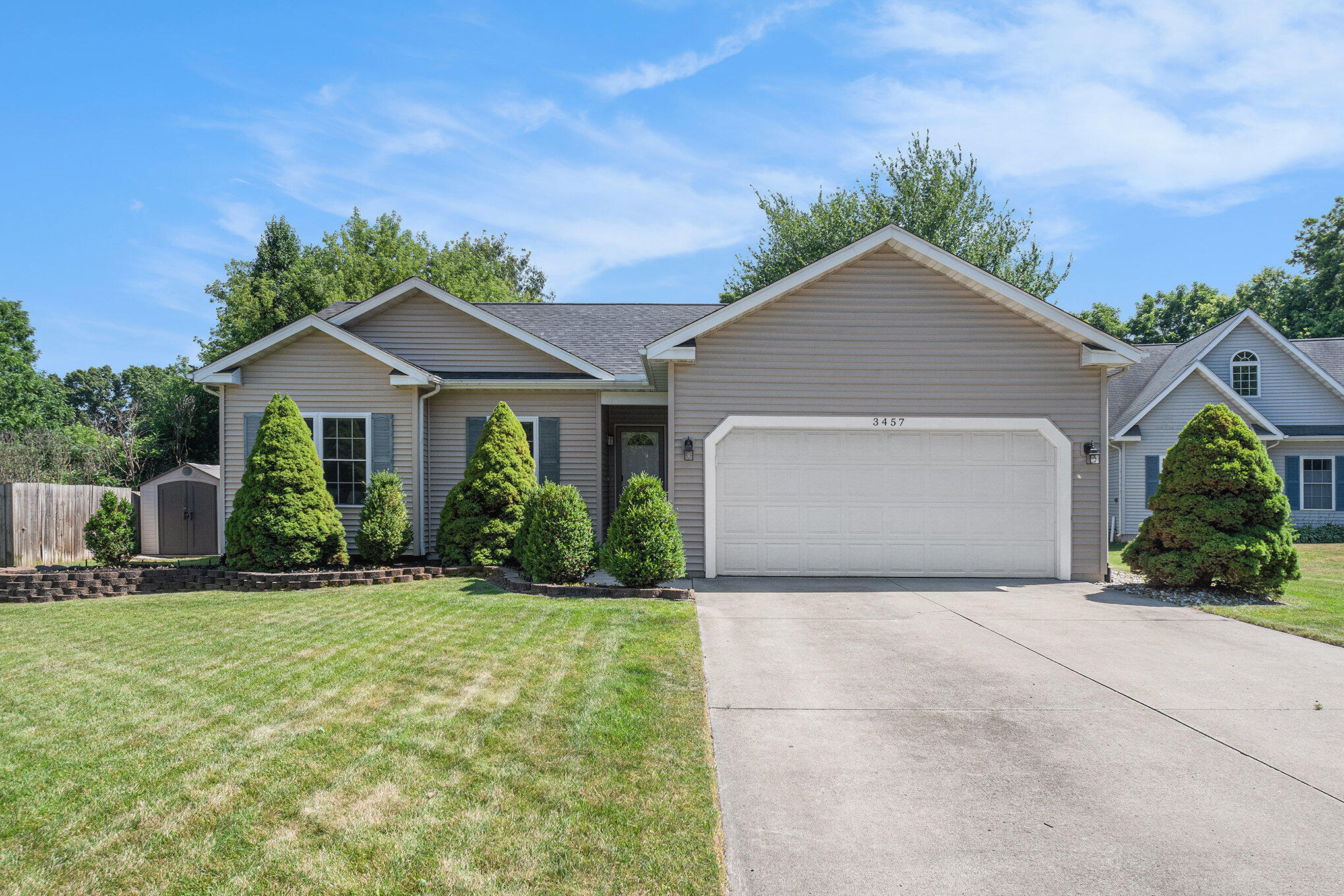 Property Photo: 3457 Easy Street MI 49085