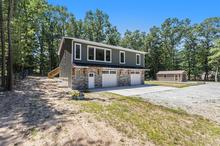 39 Linden Street  Twin Lake MI 49457 photo
