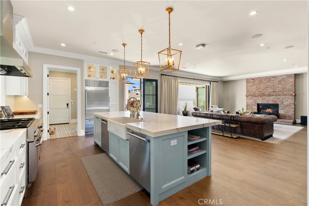 Property Photo: 430 Aliso Avenue CA 92663