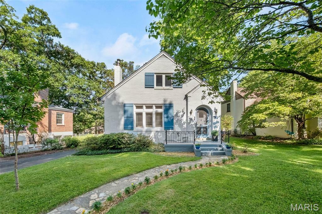 Property Photo: 457 Wilcox Avenue MO 63122