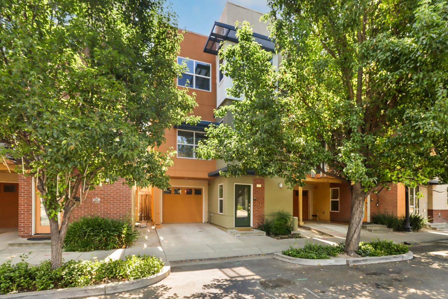 Property Photo: 281 3rd Street CA 95605