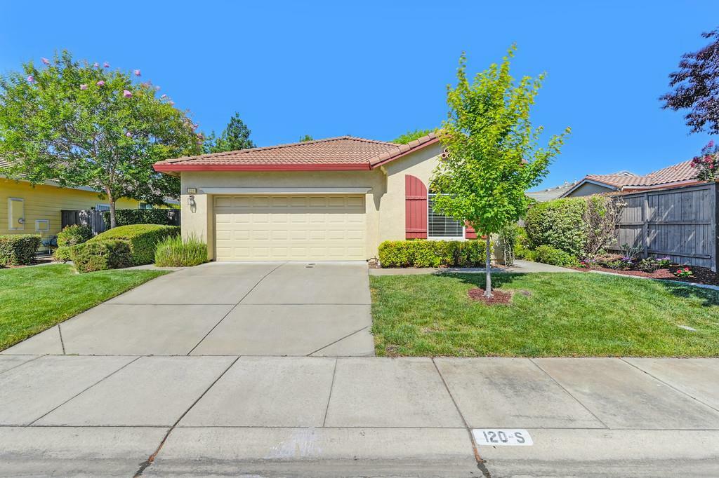 Property Photo: 120 Rock House Circle South CA 95835