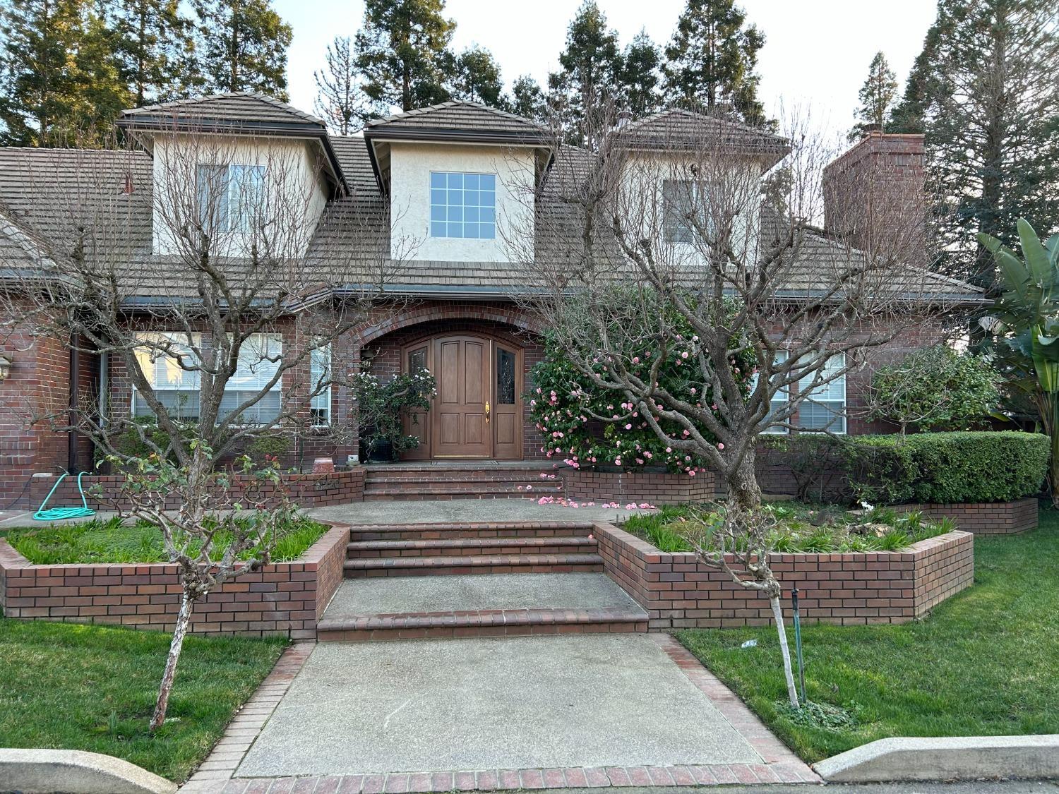 Property Photo: 2220 Garfield Avenue CA 95608