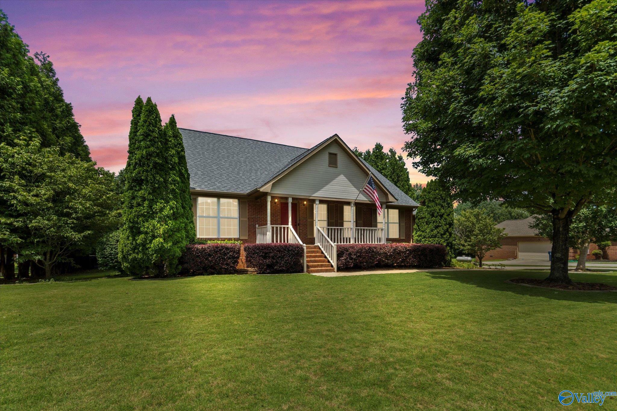 Property Photo: 115 Fontana Lane AL 35811