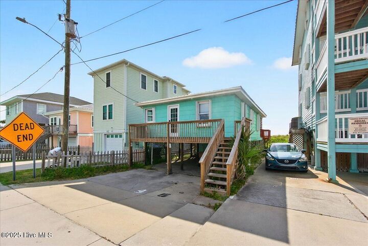 Property Photo:  111 Carolina Beach Avenue S  NC 28428 