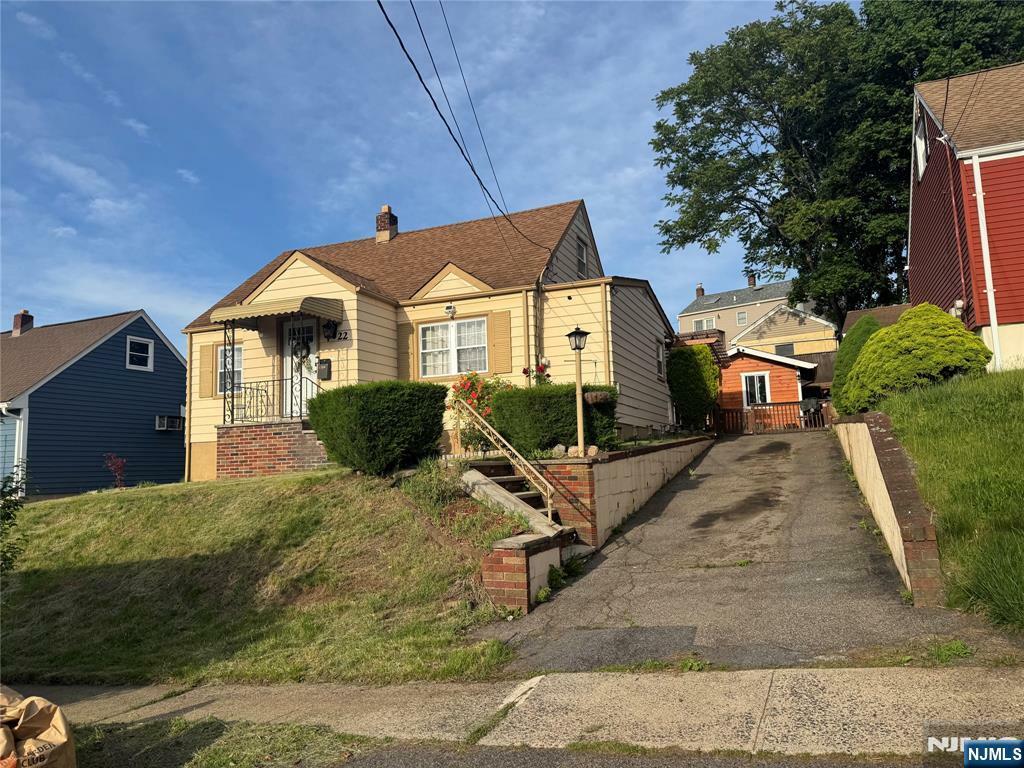 22 Northview  Garfield NJ 07026 photo