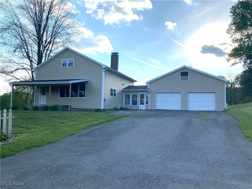 Property Photo: 5725 Carbon Hill Road OH 44413