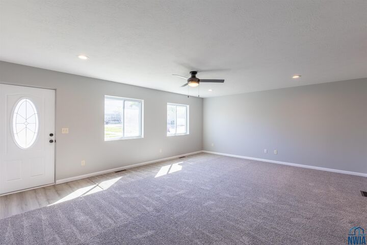Property Photo: 2803 Stone Park Blvd. IA 51104