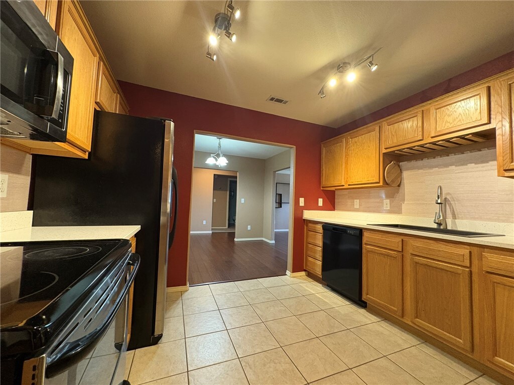 Property Photo: 6604 SW Shady Road AR 72713