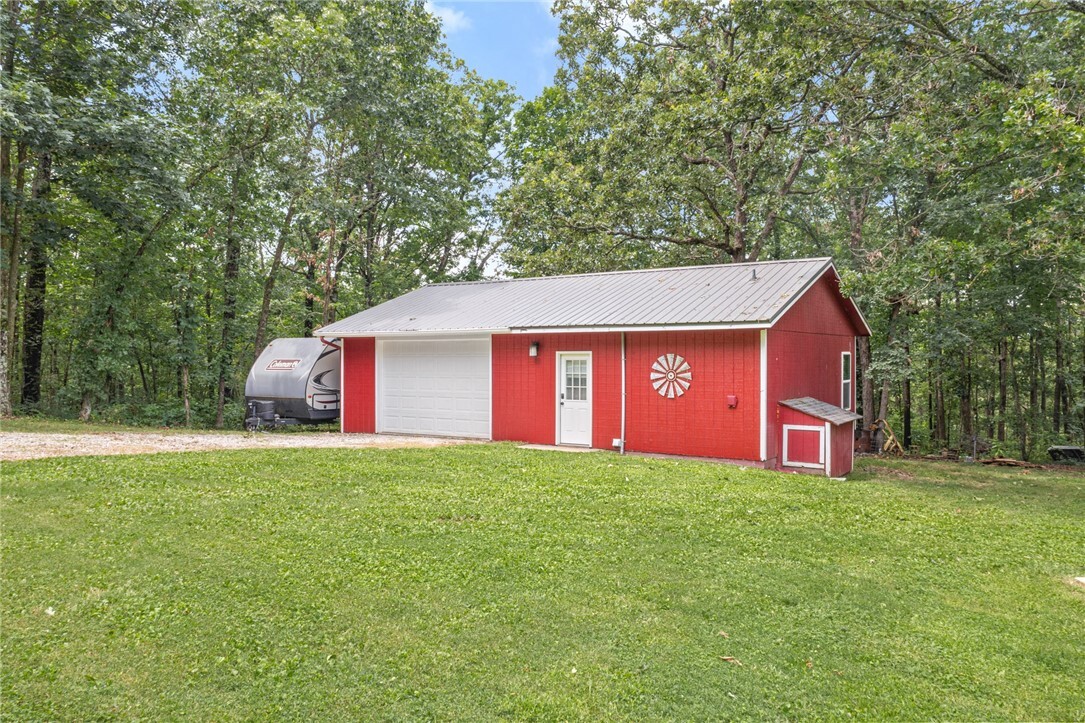 Property Photo: 16590 Roughton Lane AR 72751