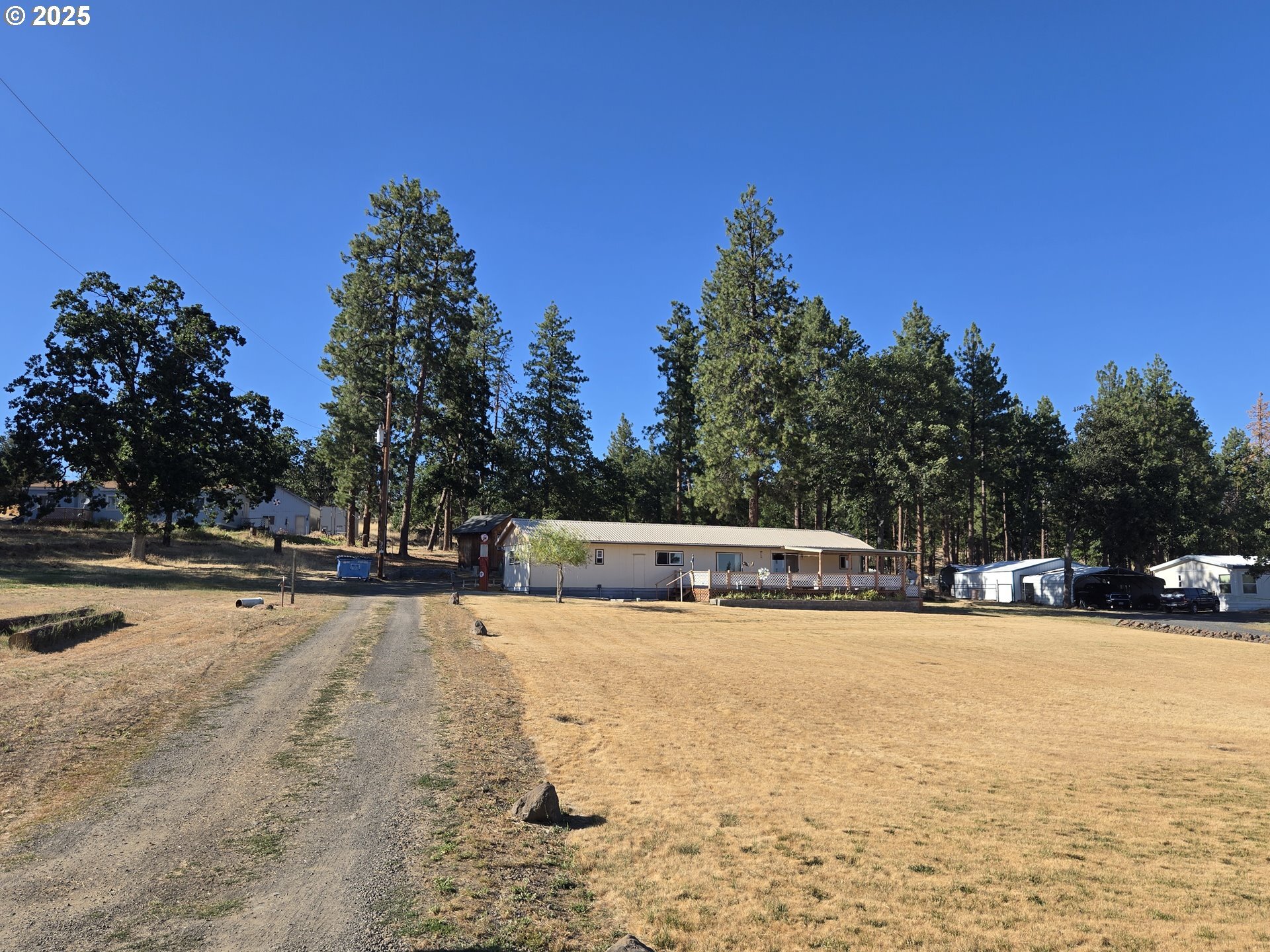 Property Photo:  298 S Mary B Rd  OR 97063 