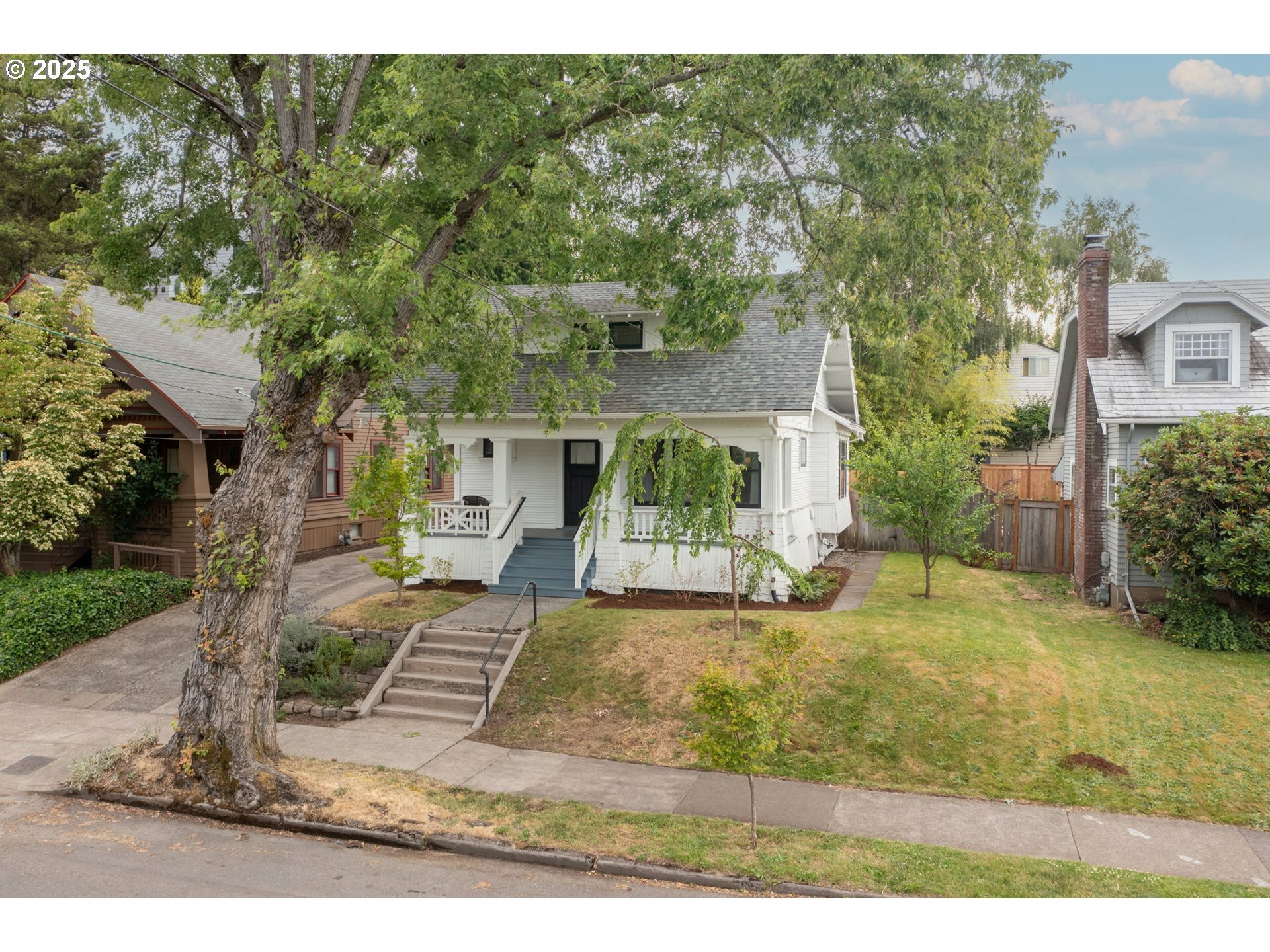 7325 SE 17th Ave  Portland OR 97202 photo
