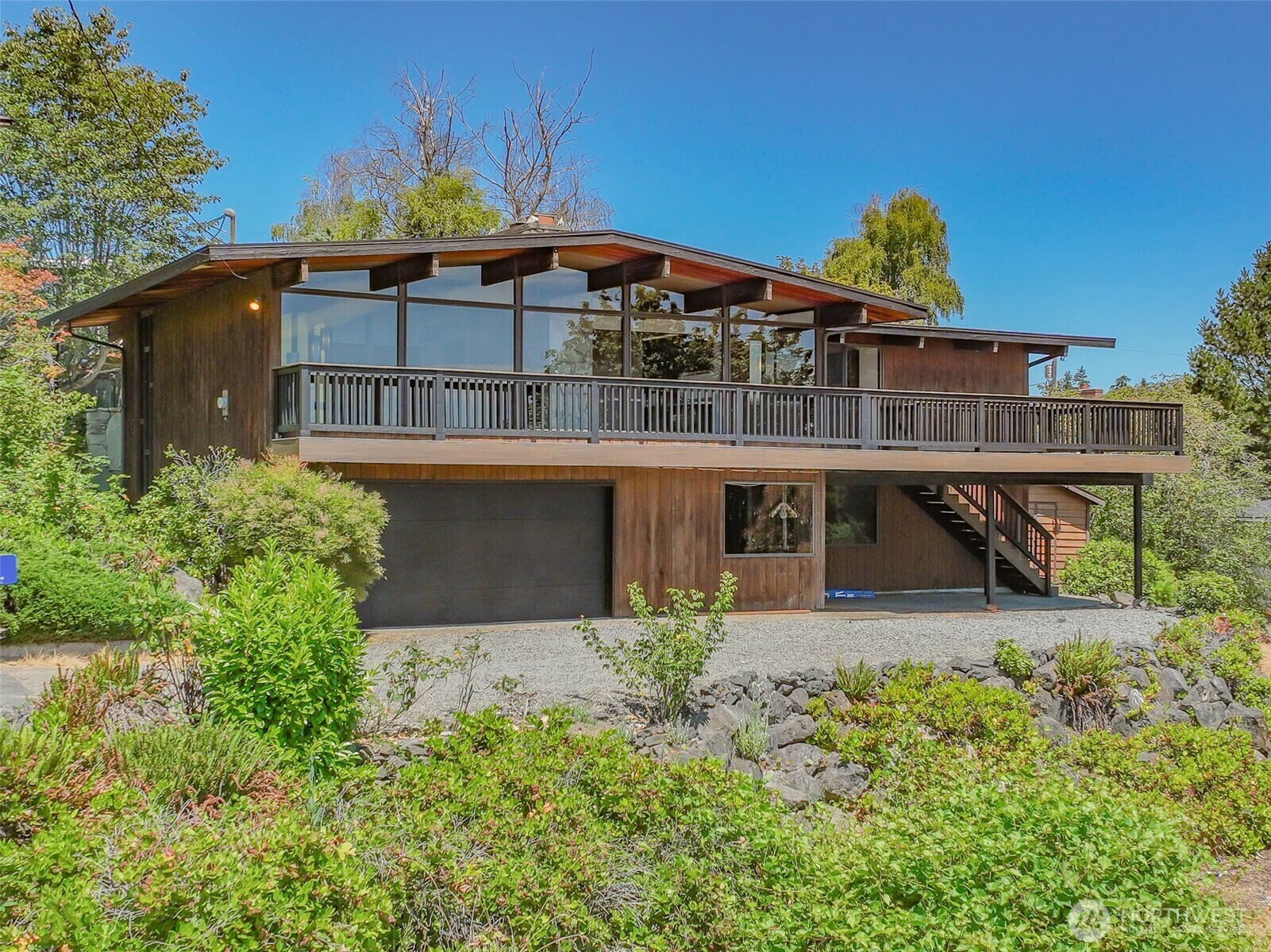 Property Photo: 21030 6th Avenue S WA 98198