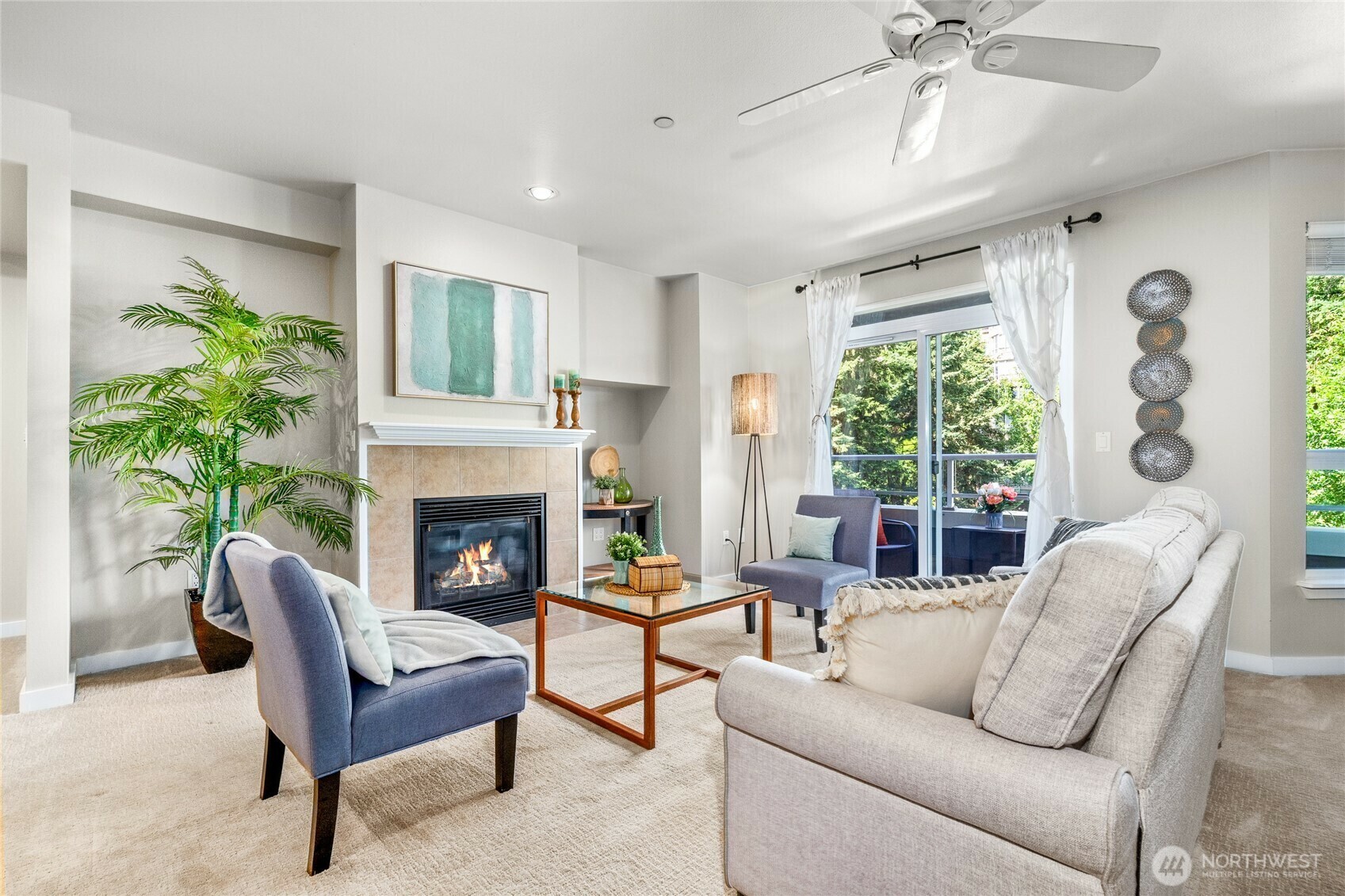 925  110th Avenue NE 406  Bellevue WA 98004 photo