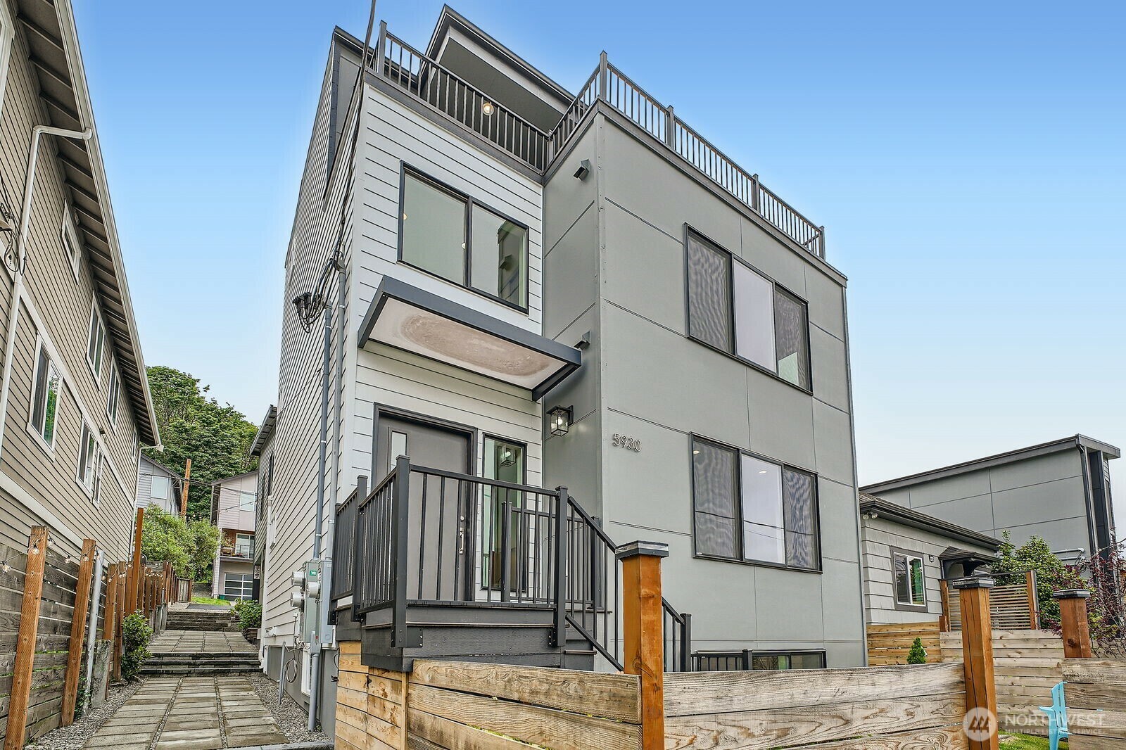 5930  18th Avenue S  Seattle WA 98108 photo