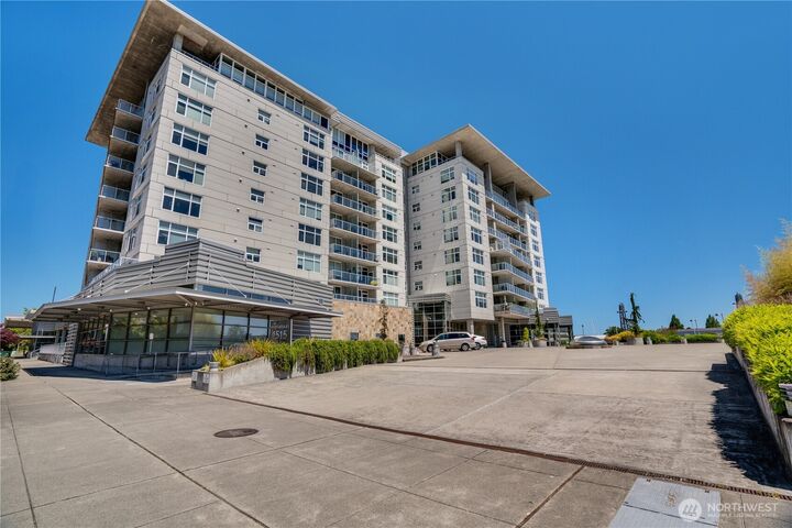 Property Photo: 1515 Dock Street 306 WA 98402