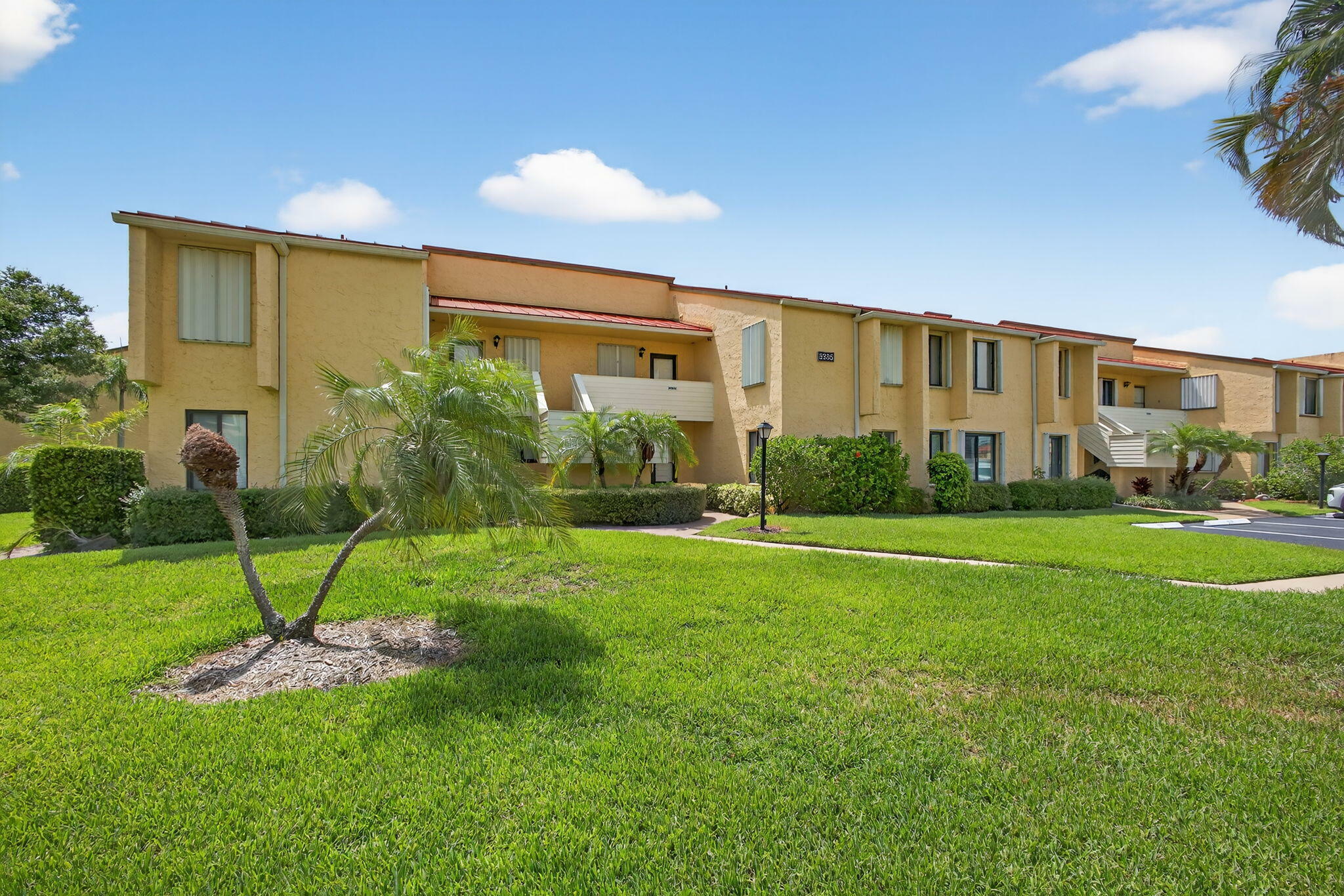 Property Photo:  5335 SE Miles Grant Road 102  FL 34997 