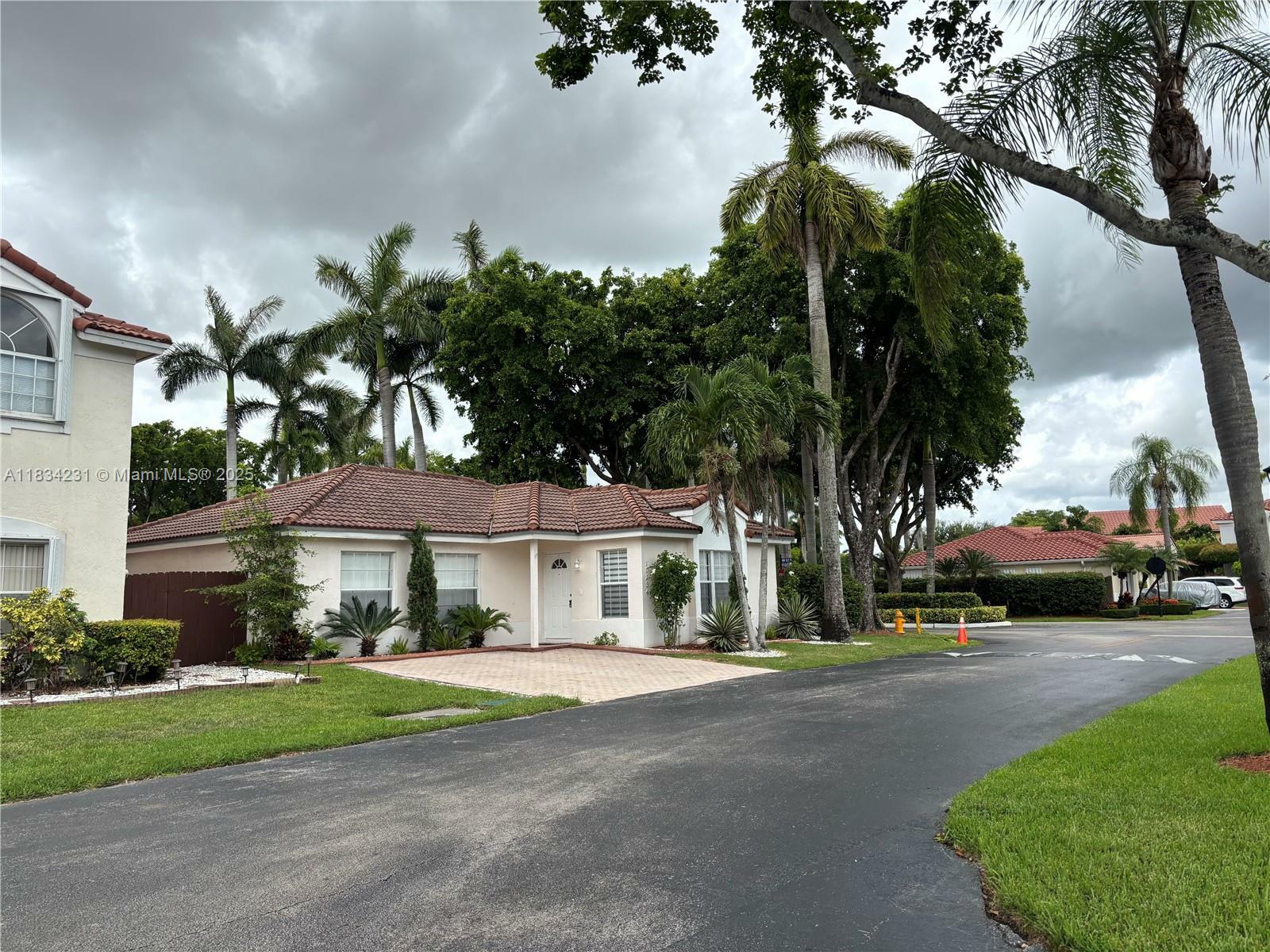 Property Photo: 10234 NW 57th St FL 33178