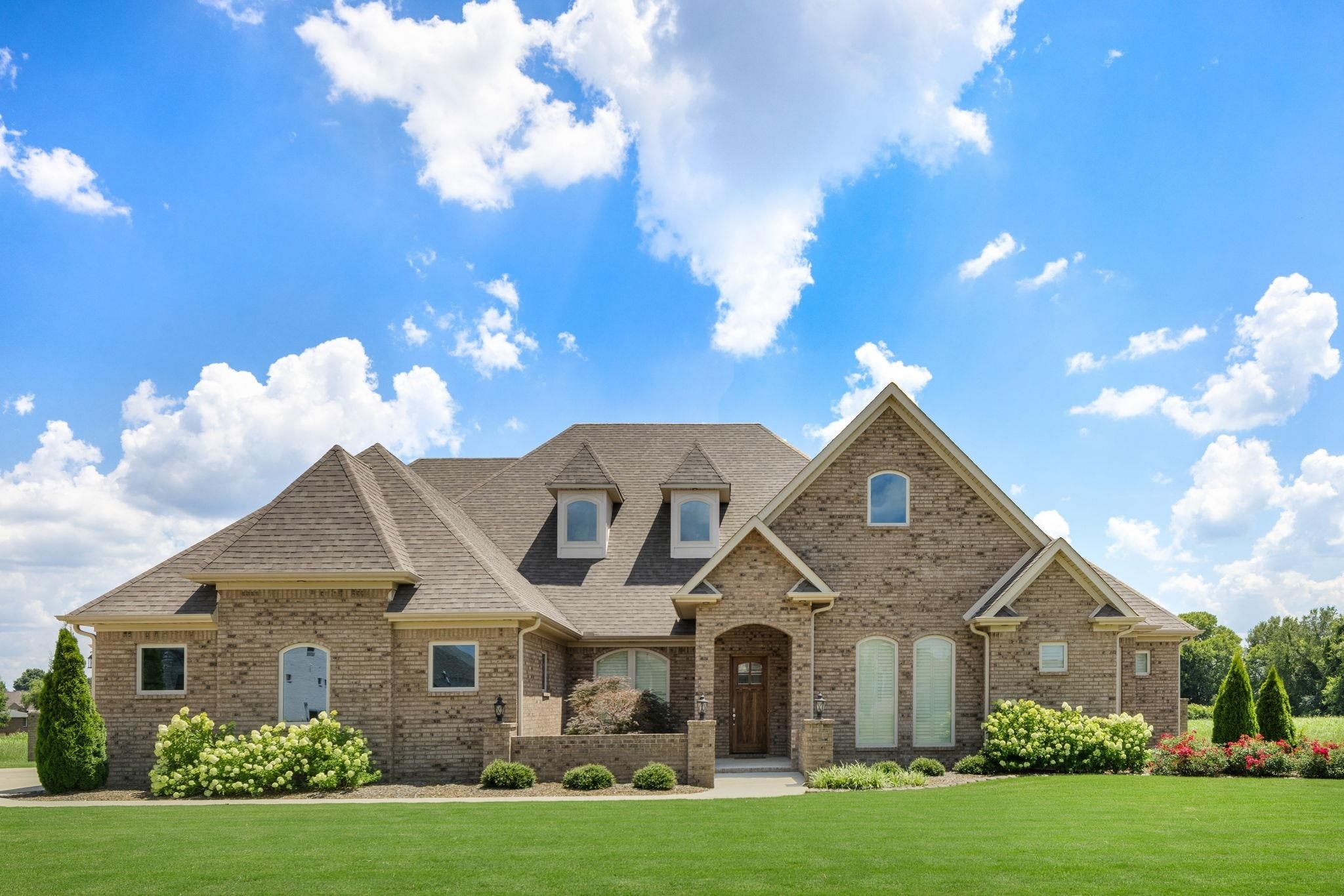 107 Barrington Ct  Muscle Shoals AL 35661 - MUSCLE S photo
