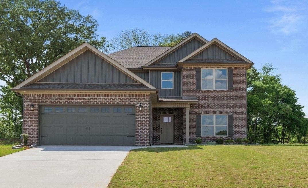 Property Photo: 111 Old Forest Rd AL 35759 - MERIDIAN
