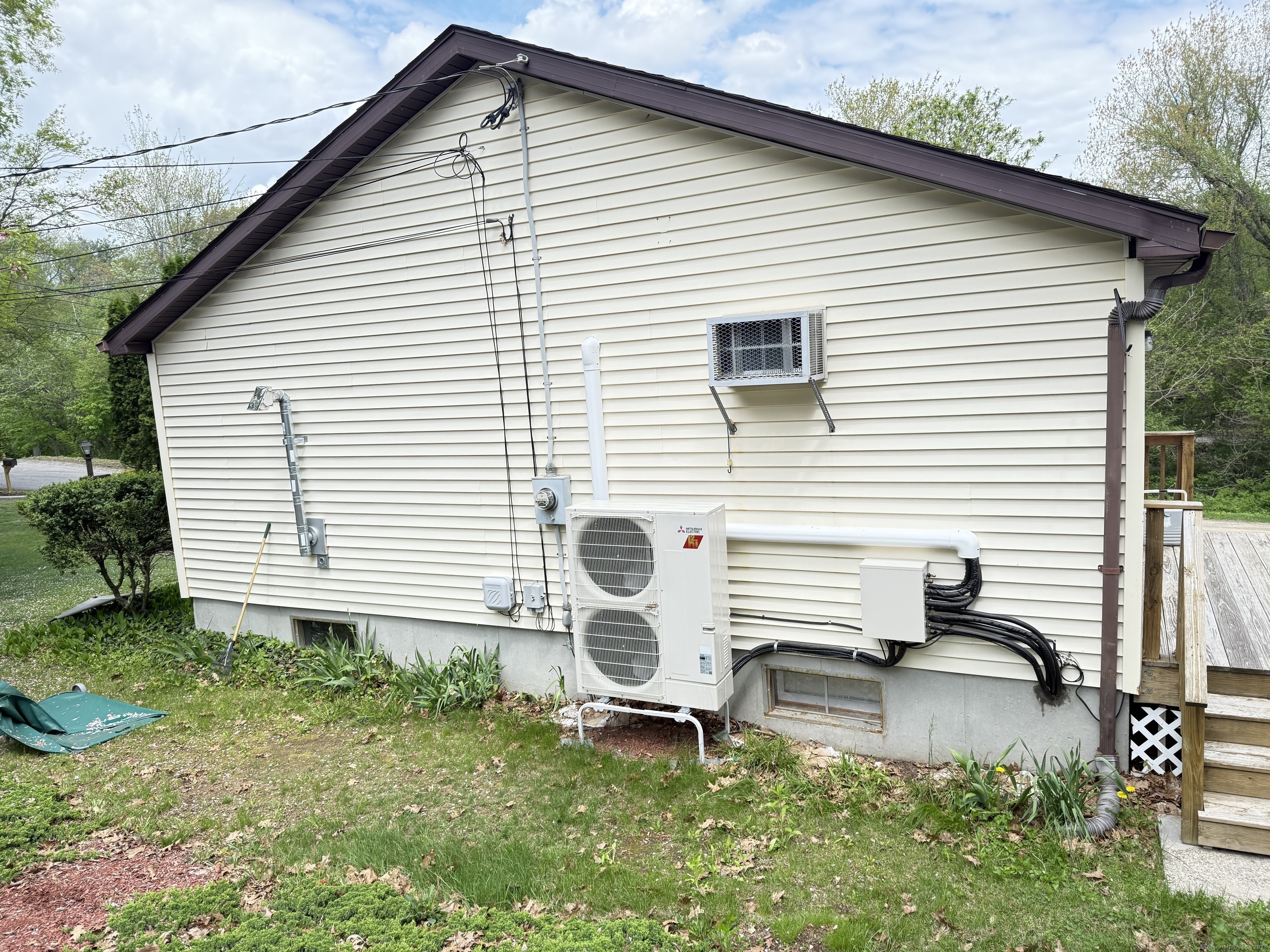 Property Photo: 60 Hammel Lane CT 06382