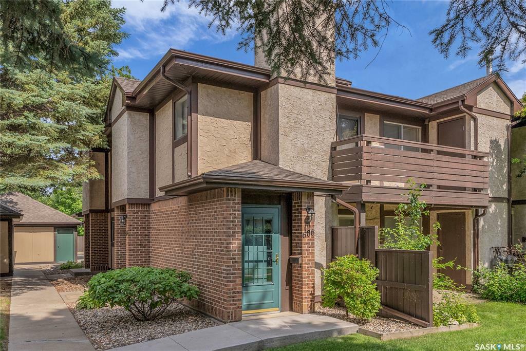 Property Photo: 603 Lenore Drive 606 SK S7K 6S1