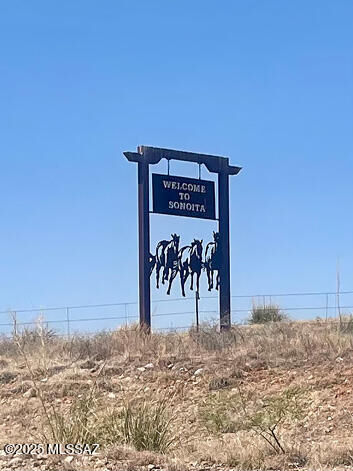Property Photo: 89 Curly Horse Ranch Road AZ 85637